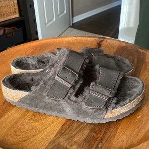 Fur Line Birkenstock Arizona Dark Brown Suede 42